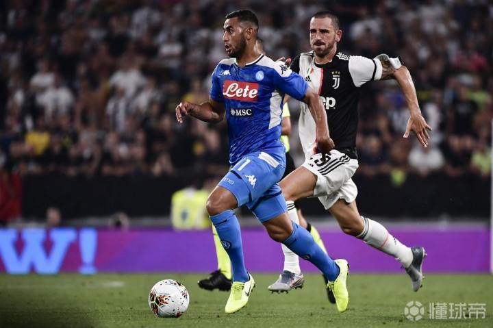 瓦伦西亚中场租借加盟那不勒斯，追逐意甲梦想的简单介绍