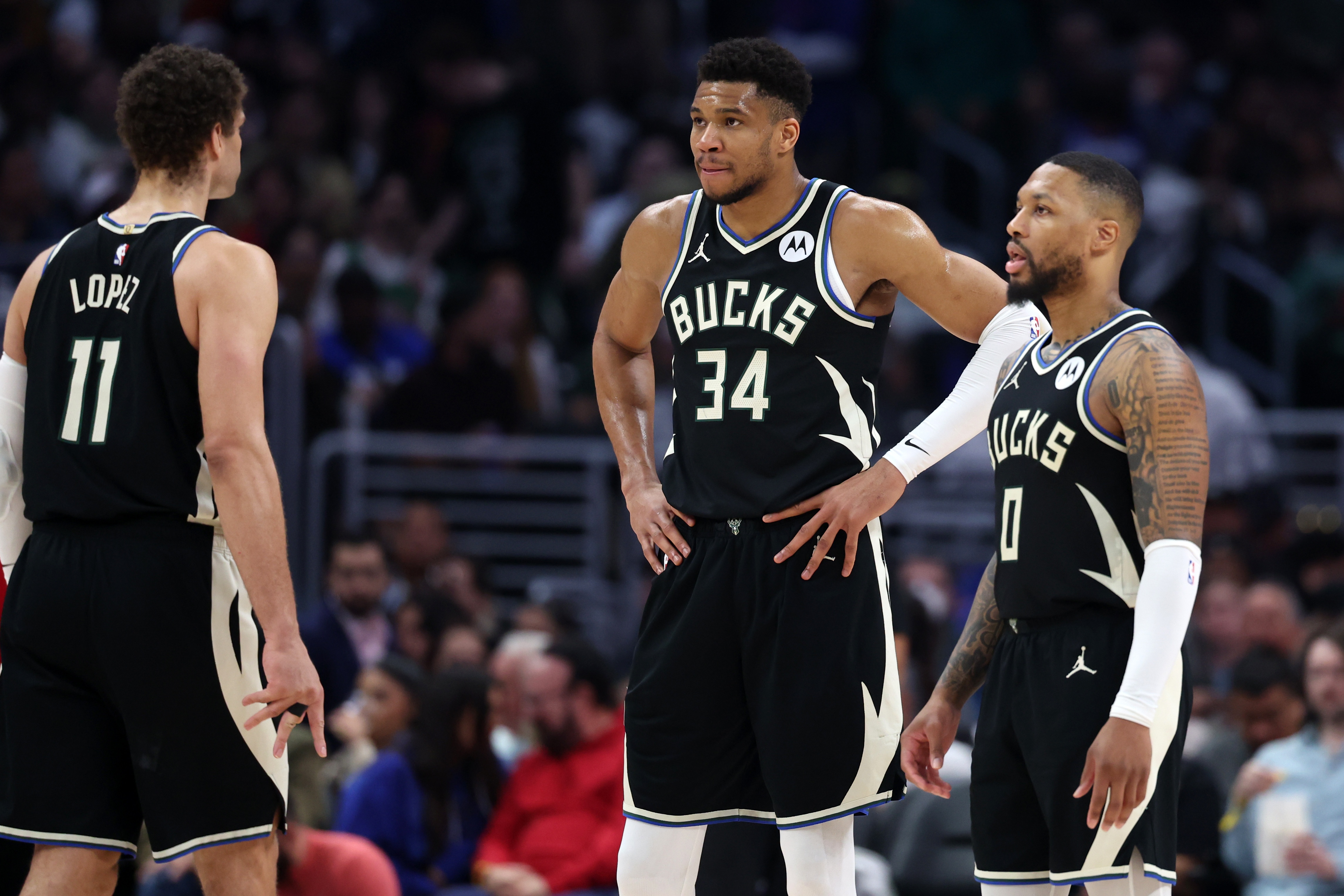 开云体育入口-雄鹿不敌快船，字母哥砍下30+15