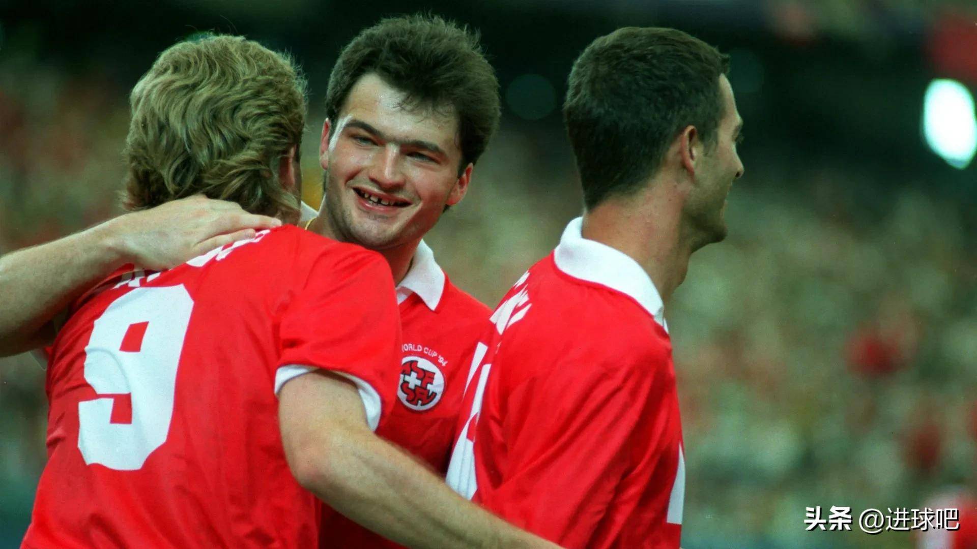 开云体育直播-克制对手，挺进欧洲足球联赛八强的瑞士队