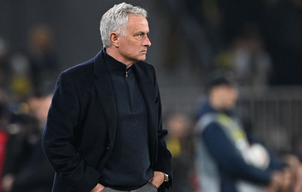 开云体育官方-曼联再遇困难，穆里尼奥悲情迷茫