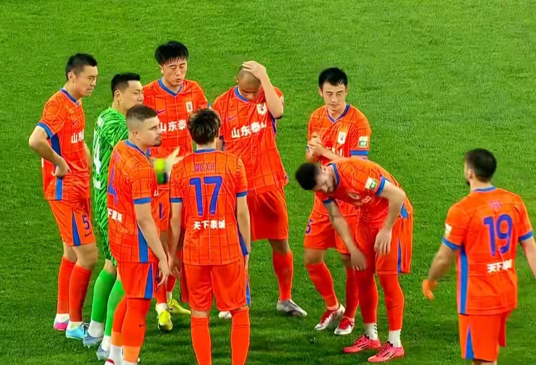 关于国安争霸:上港对阵恒大,双队对话引无数期待的信息 关于国安争霸:上港对阵恒大,双队对话引无数期待的信息